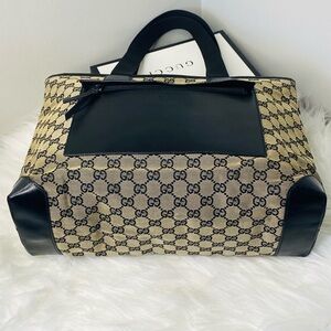 Gucci GG Supreme Canvas Tote with Black Leather Pockets and Trim. Cert of Auth